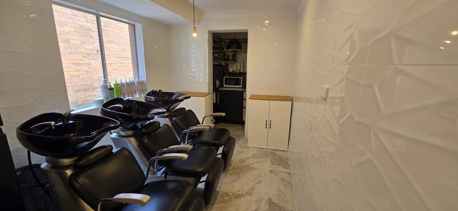 1(1) salon