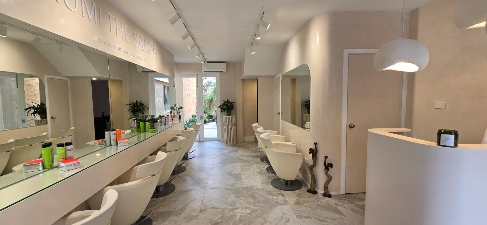 4 salon